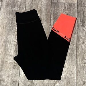 WHITE FOX X SARAH’S DAY LEGGINGS